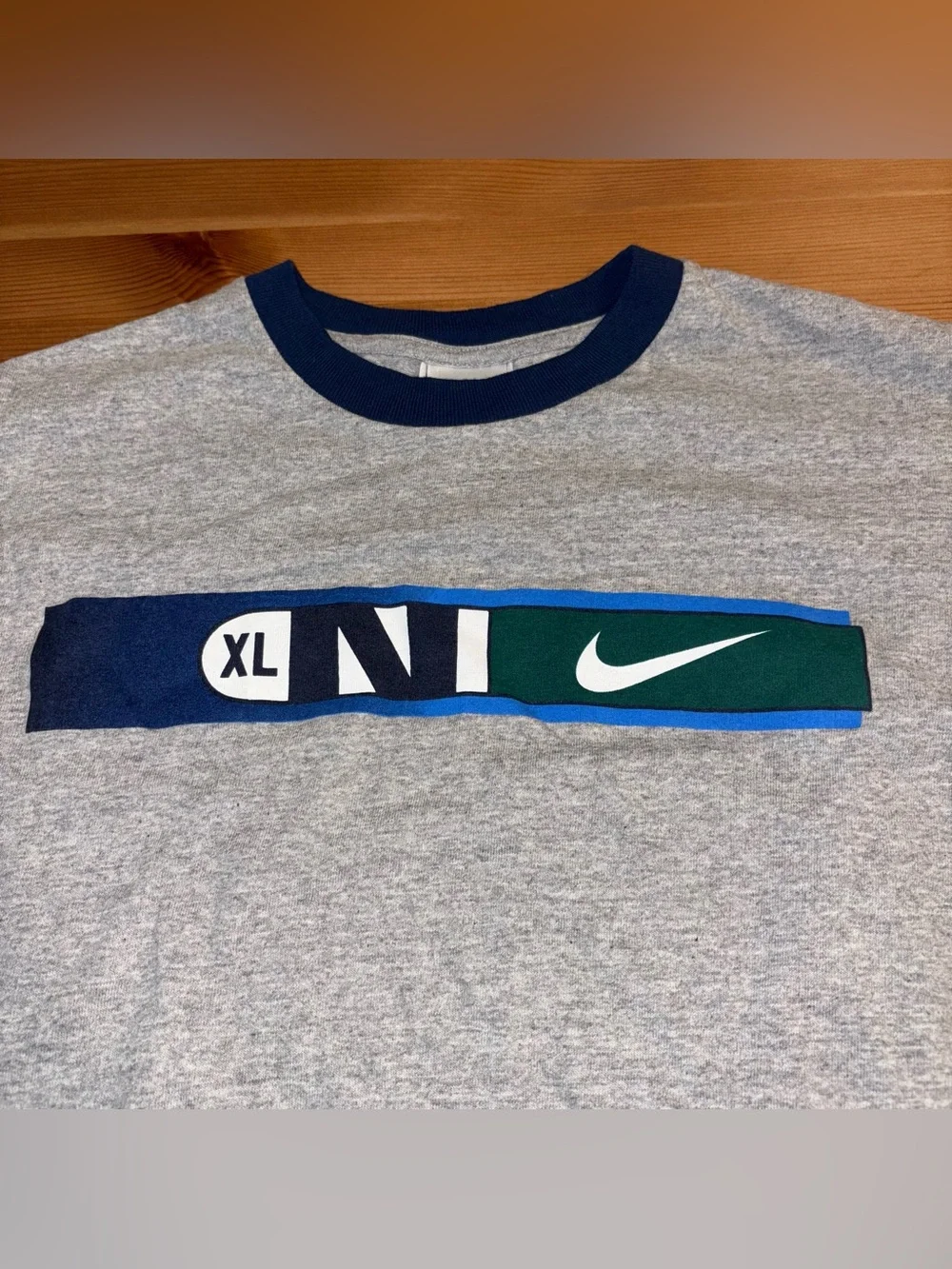 Nike Vintage 90s T-Shirt Youth L Mens Small Gray Swoosh Logo Short Sleeve Crew